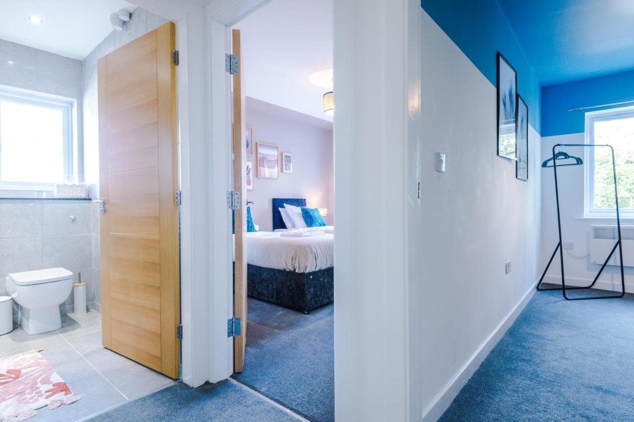 Stunning 2 Bed Apt By Greenstay Serviced Accommodation - Located In Formby Village - Perfect For Short & Long Stays - Couples, Friends & Families & Business Travellers All Welcome - Dog Friendly - 7 Kültér fotó