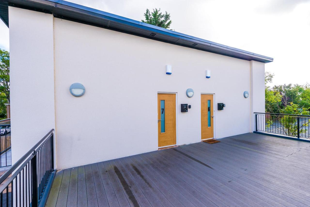 Stunning 2 Bed Apt By Greenstay Serviced Accommodation - Located In Formby Village - Perfect For Short & Long Stays - Couples, Friends & Families & Business Travellers All Welcome - Dog Friendly - 7 Kültér fotó